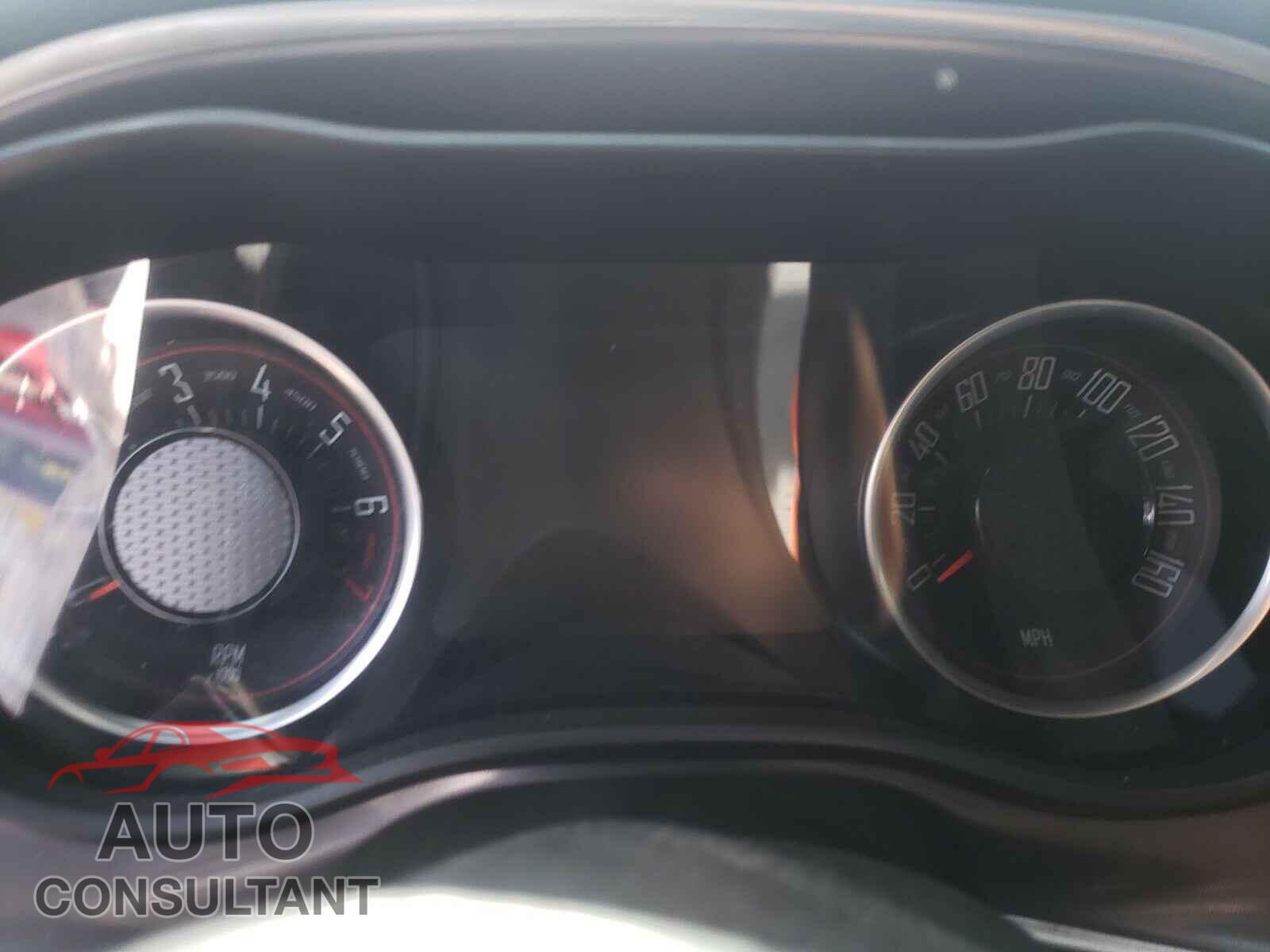 DODGE CHALLENGER 2019 - 2C3CDZAGXKH684267