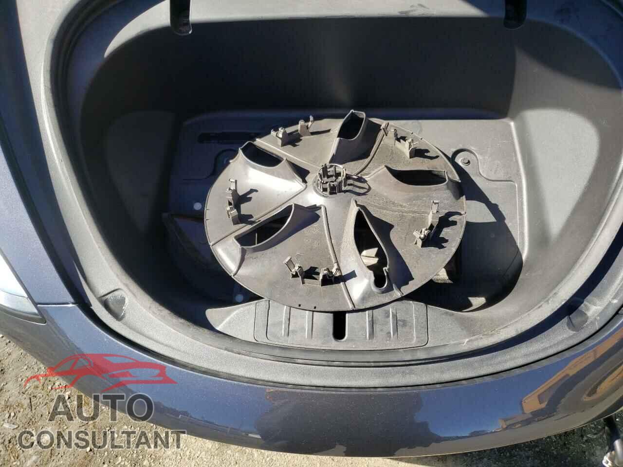 TESLA MODEL 3 2020 - 5YJ3E1EA2LF739351