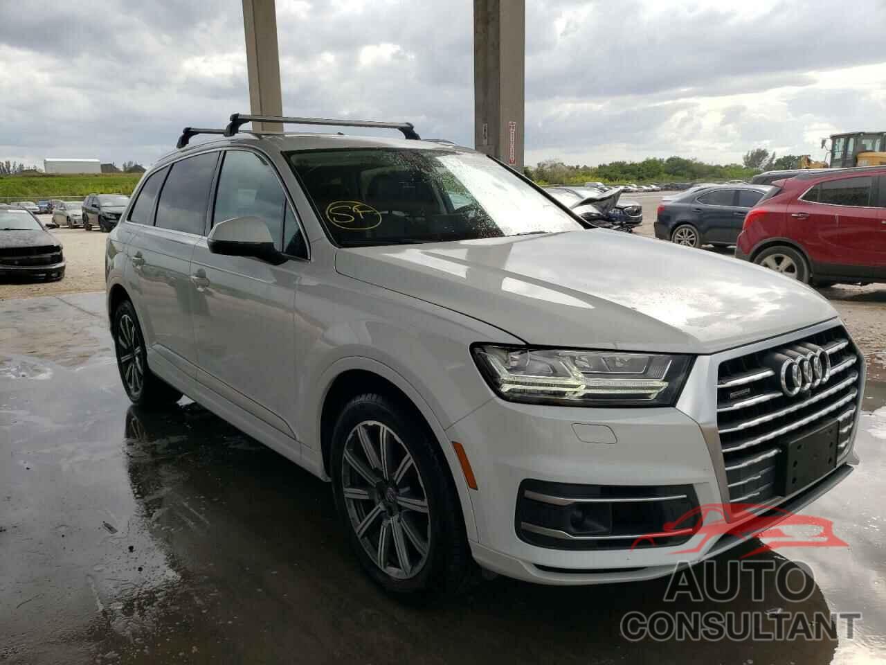 AUDI Q7 2018 - WA1VAAF72JD015309