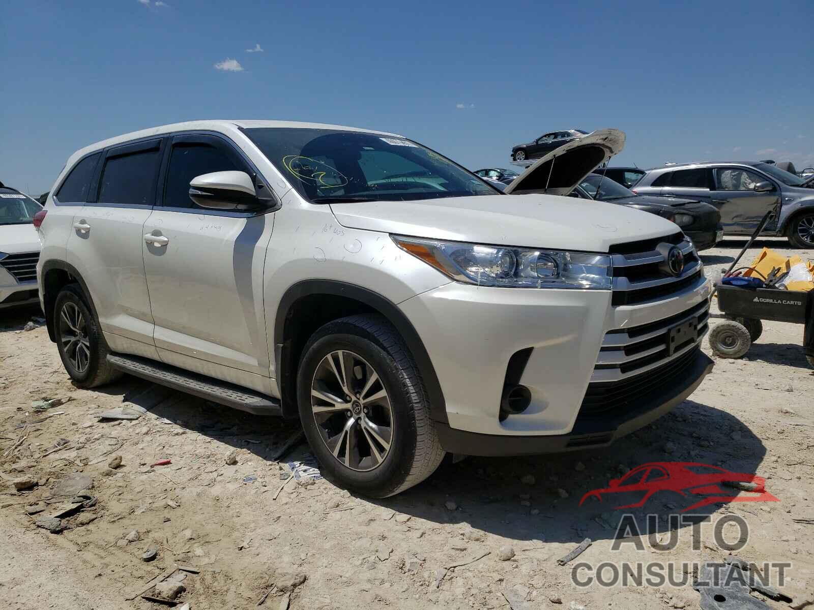 TOYOTA HIGHLANDER 2018 - 5TDZZRFH8JS236750