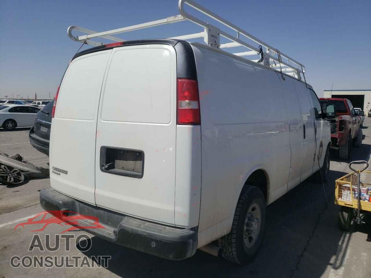CHEVROLET EXPRESS 2017 - 1GCWGBFF8H1132832