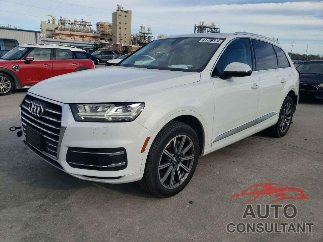 AUDI Q7 2019 - WA1LHAF71KD023793