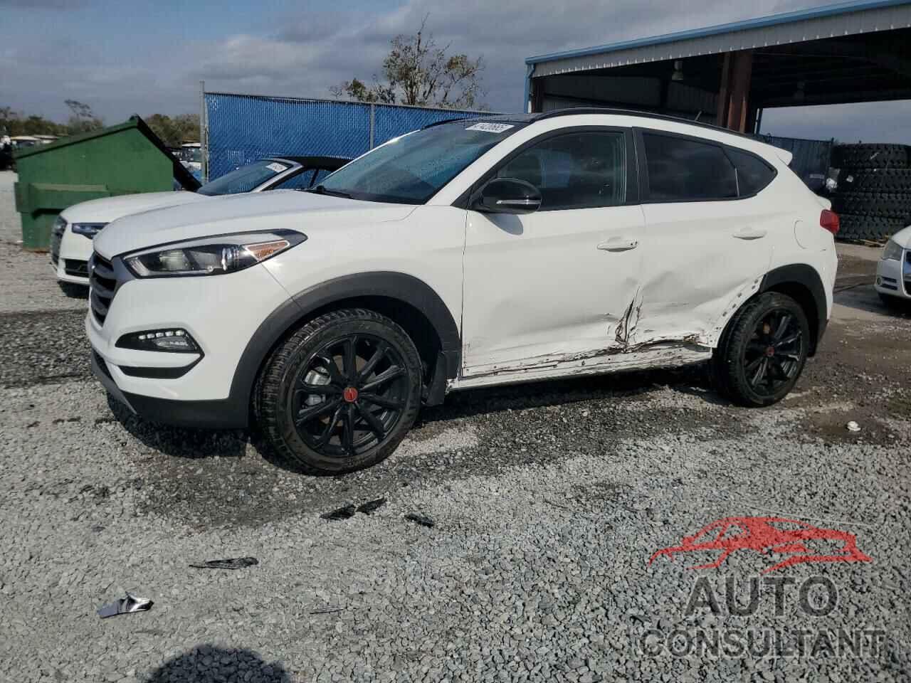 HYUNDAI TUCSON 2017 - KM8J33A26HU540174