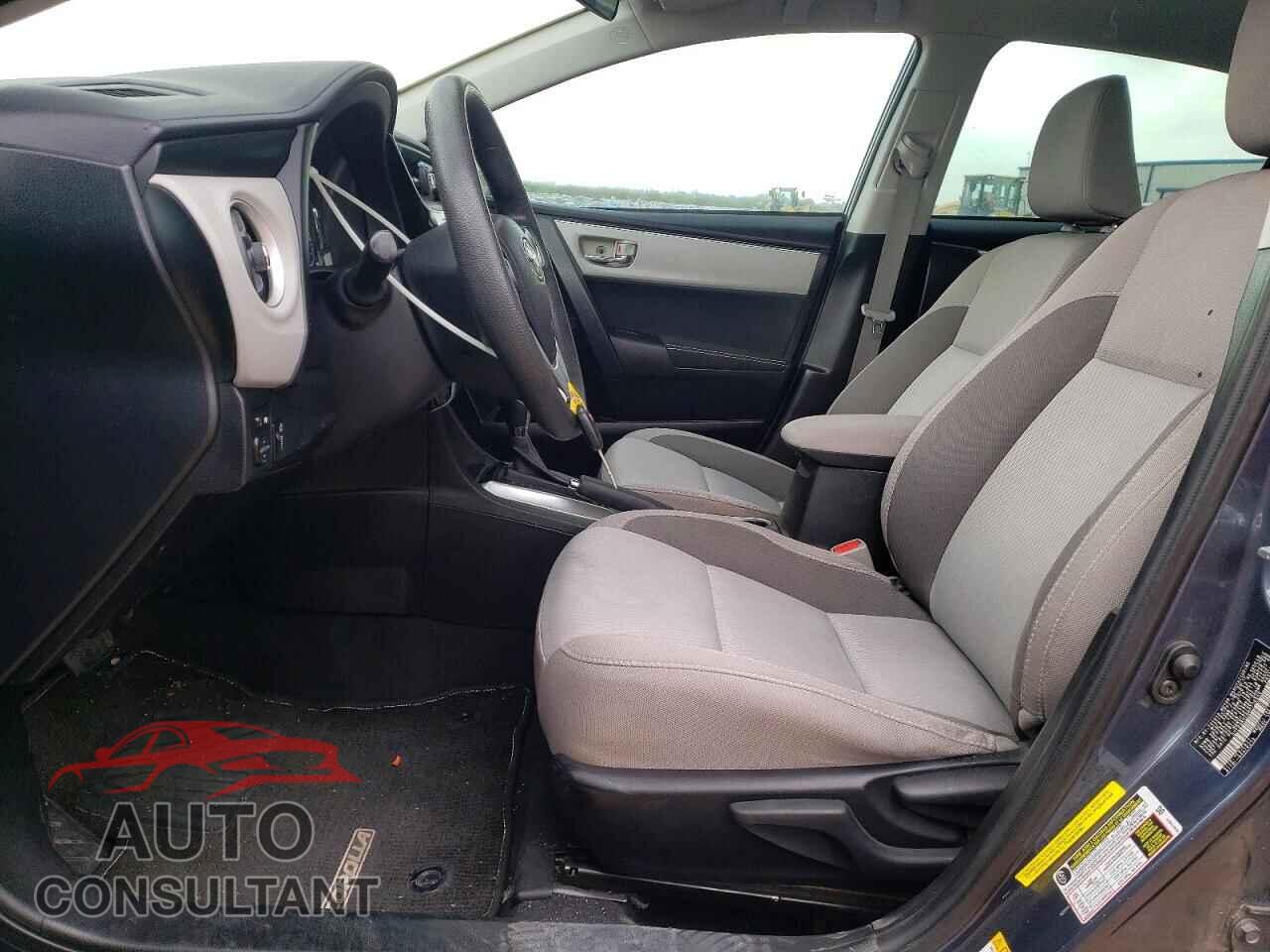 TOYOTA COROLLA 2017 - 5YFBURHE6HP716940