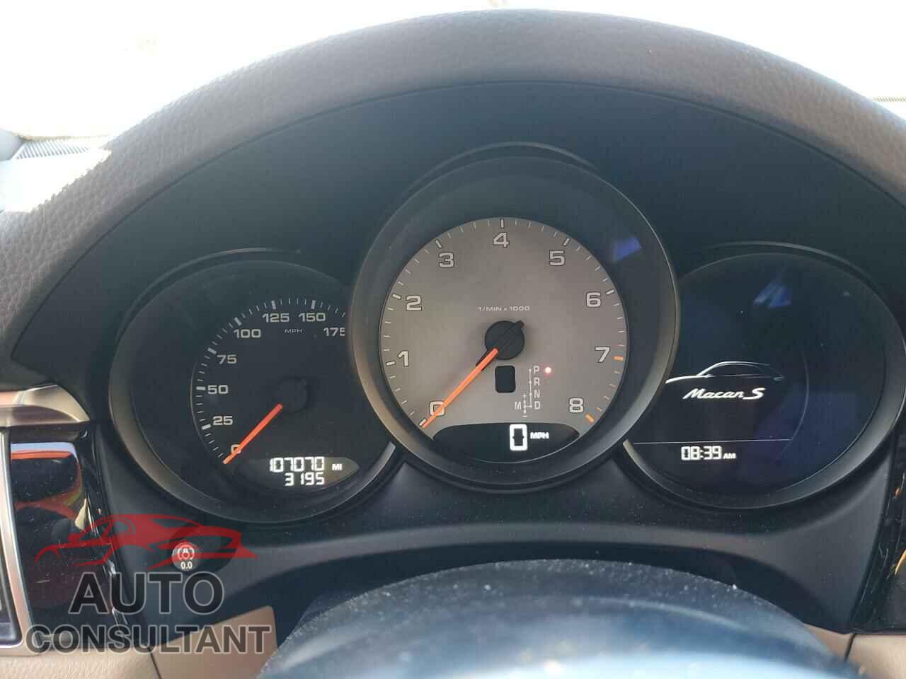 PORSCHE MACAN 2017 - WP1AB2A5XHLB15735