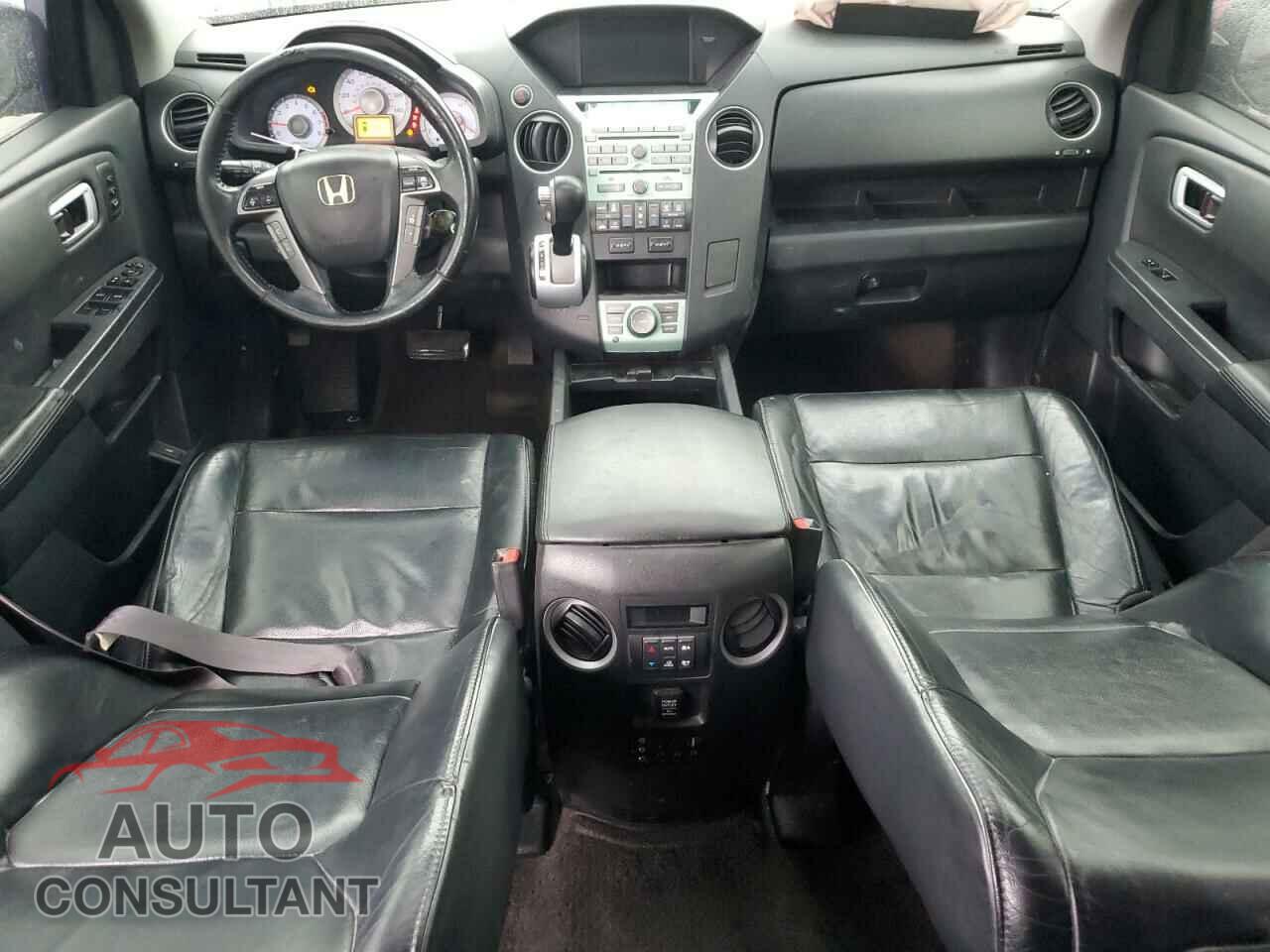 HONDA PILOT 2011 - 5FNYF3H97BB057516