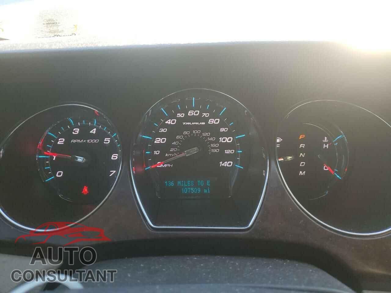 FORD TAURUS 2011 - 1FAHP2HW9BG148022