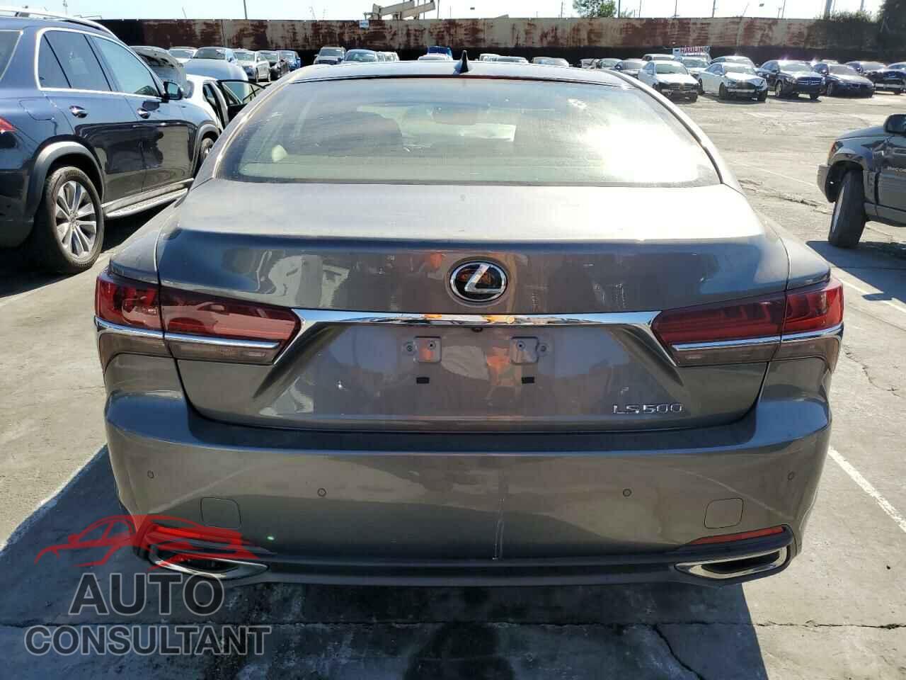 LEXUS LS500 2018 - JTHB51FFXJ5004135