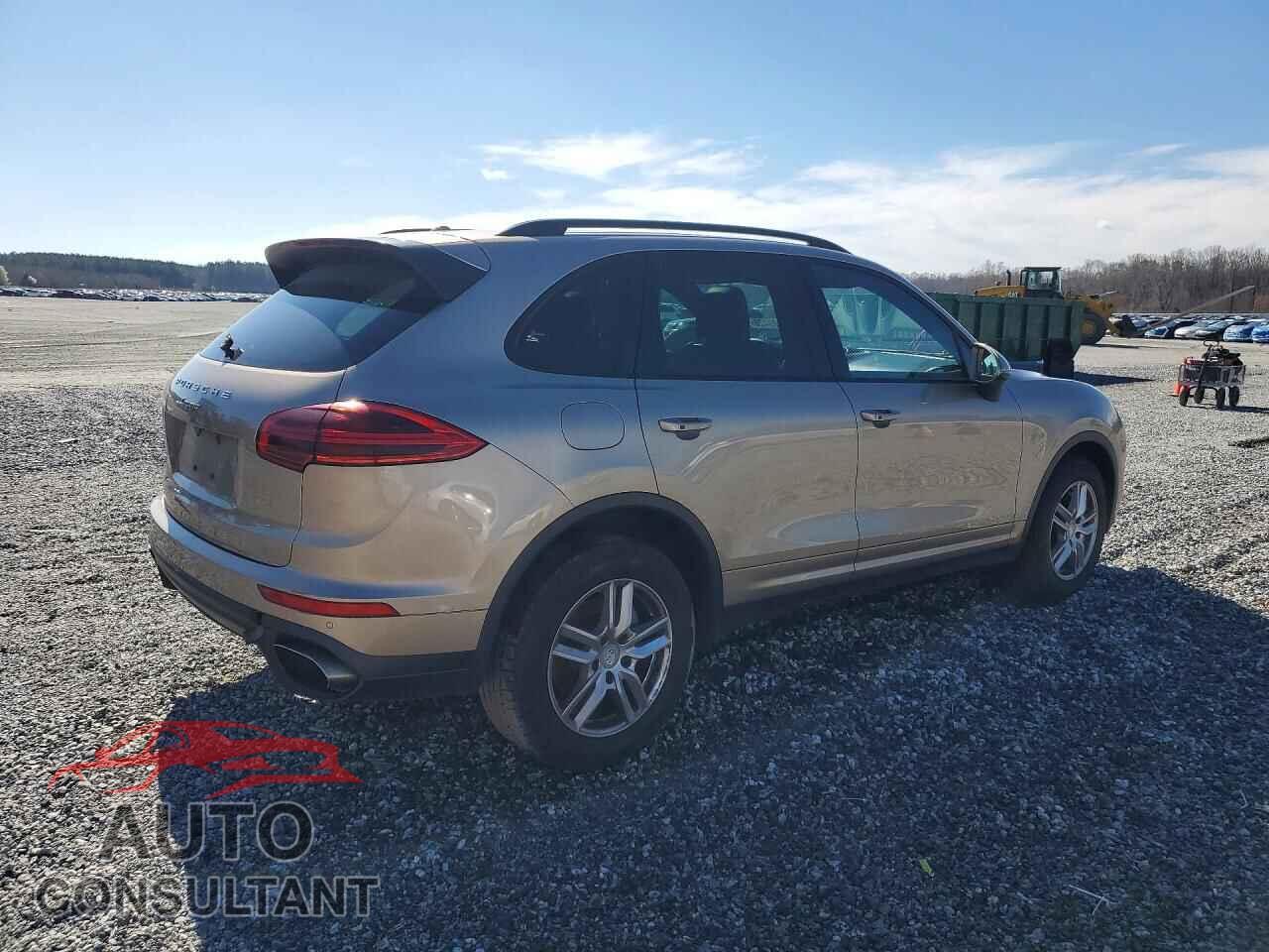 PORSCHE CAYENNE 2016 - WP1AA2A21GKA15097