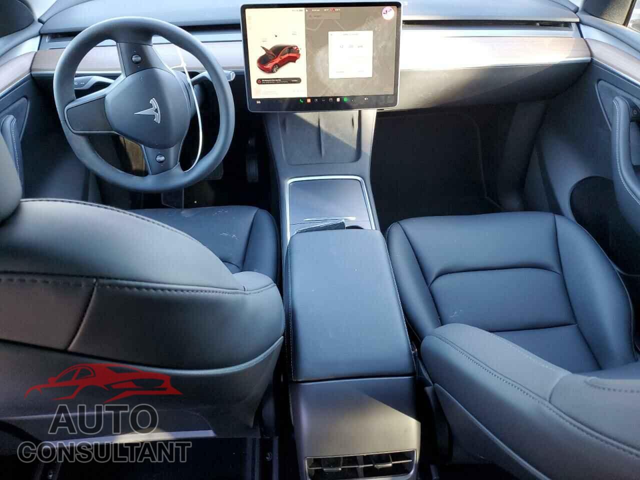 TESLA MODEL Y 2023 - 7SAYGDEE9PF868149