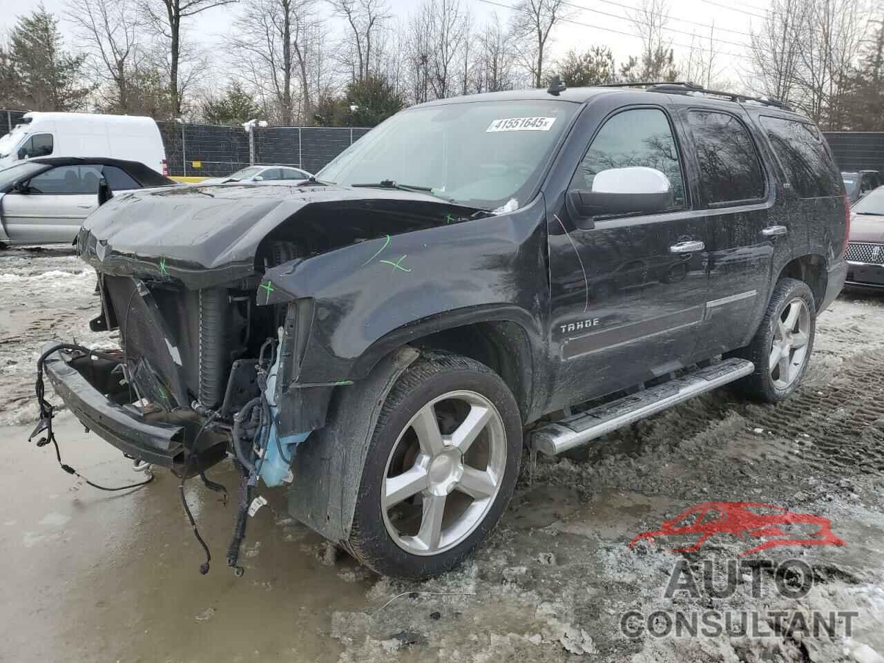 CHEVROLET TAHOE 2013 - 1GNSKCE08DR327042