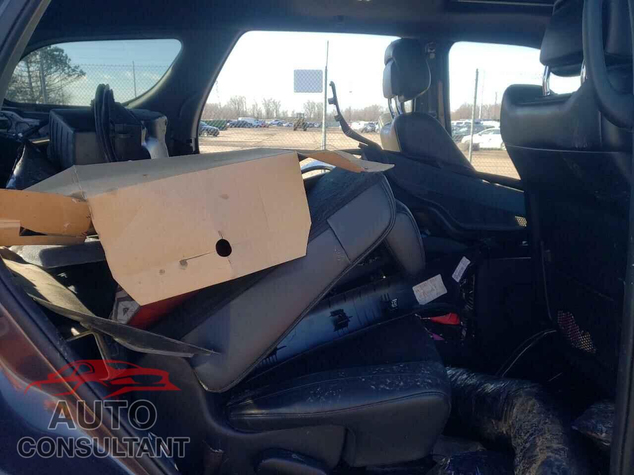 DODGE DURANGO 2019 - 1C4RDJDG1KC718196