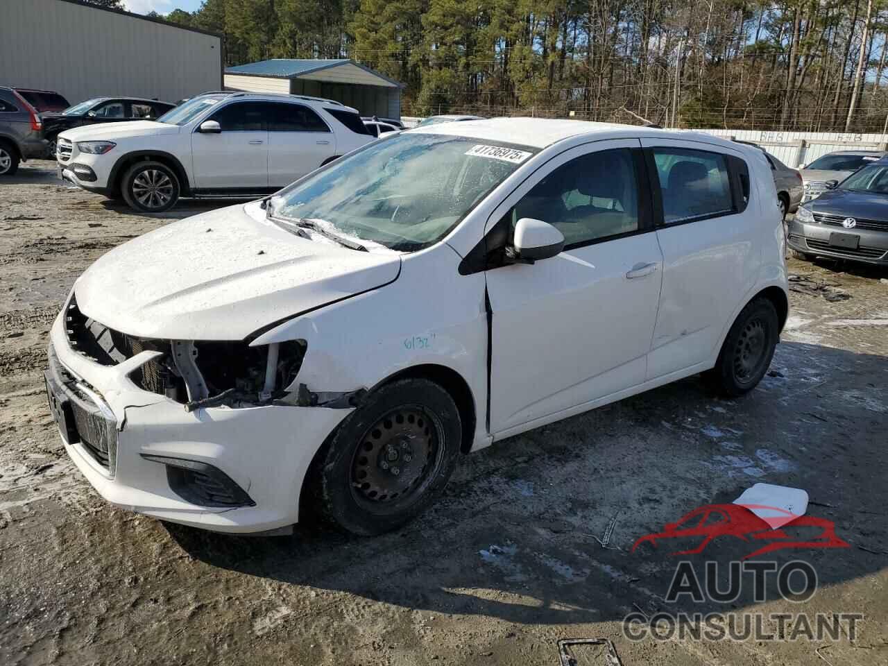 CHEVROLET SONIC 2017 - 1G1JG6SGXH4170103