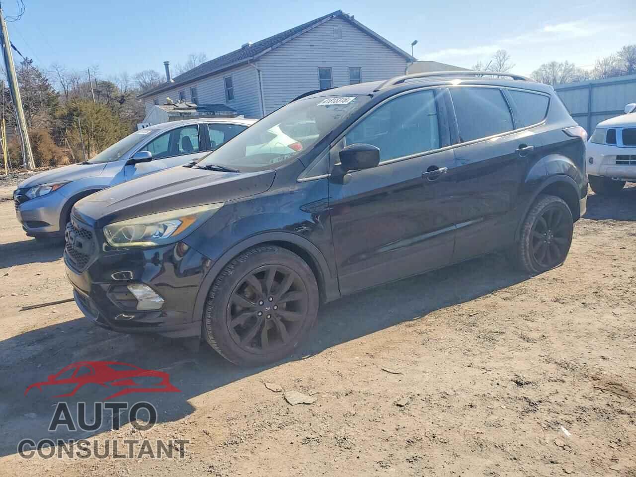 FORD ESCAPE 2017 - 1FMCU9G94HUB48159