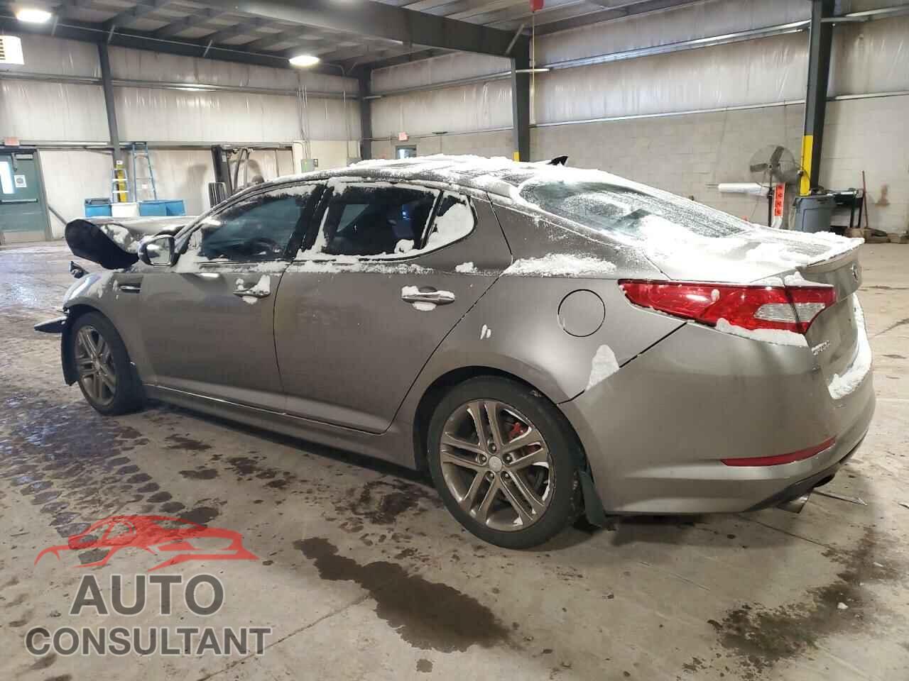 KIA OPTIMA 2013 - 5XXGR4A67DG205091
