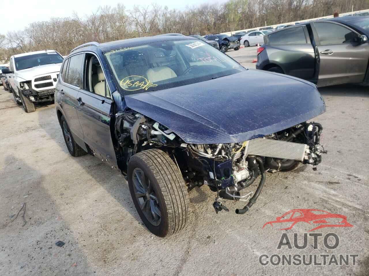 VOLKSWAGEN TIGUAN 2022 - 3VV3B7AX4NM031334