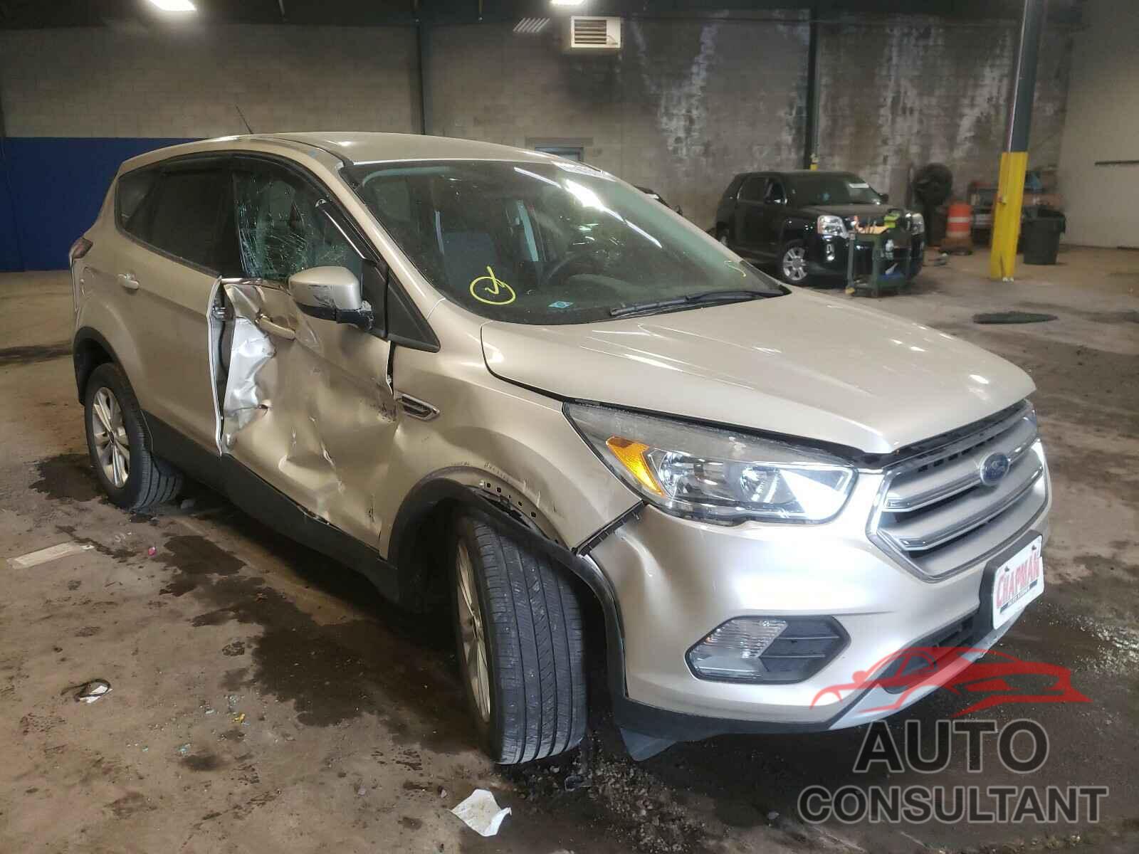 FORD ESCAPE 2017 - 1FMCU9GD1HUA68046