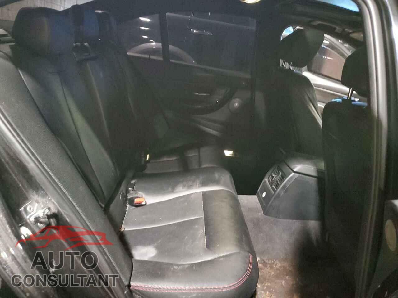 BMW 3 SERIES 2012 - WBA3A9C59CF269831