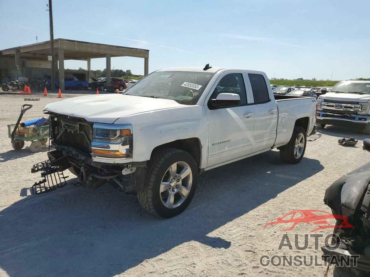 CHEVROLET SILVERADO 2018 - 1GCVKREC5JZ120459