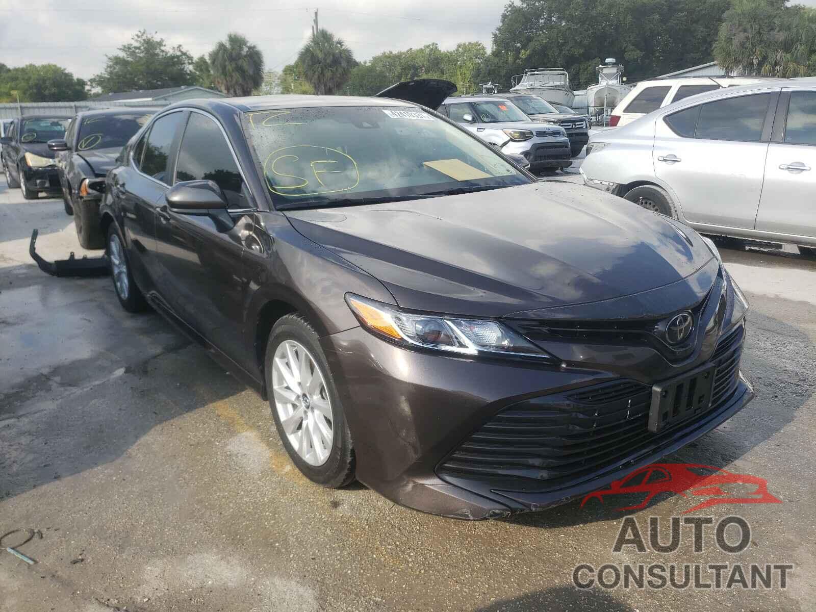 TOYOTA CAMRY 2018 - 4T1B11HKXJU651143