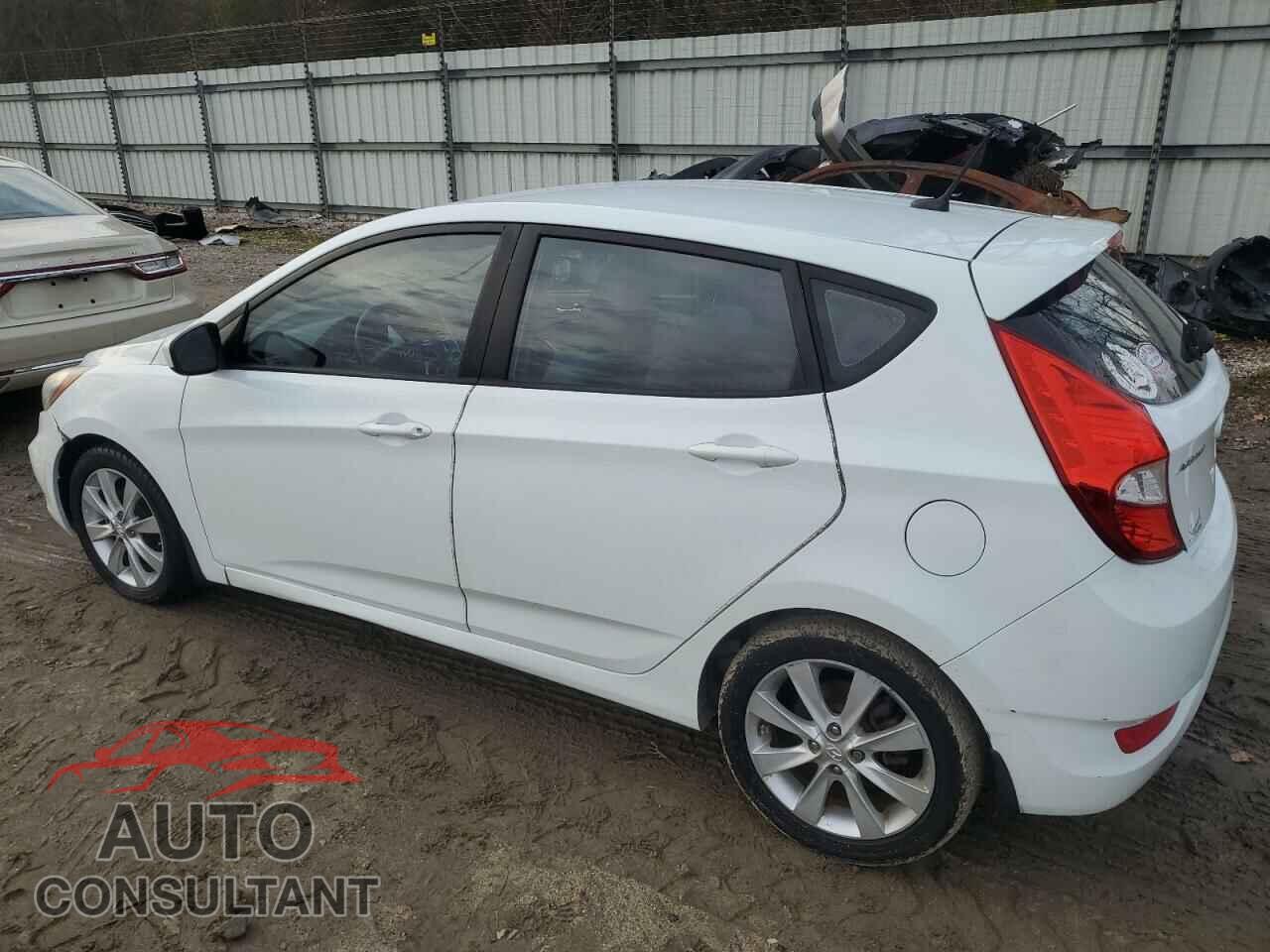 HYUNDAI ACCENT 2012 - KMHCU5AE2CU032787
