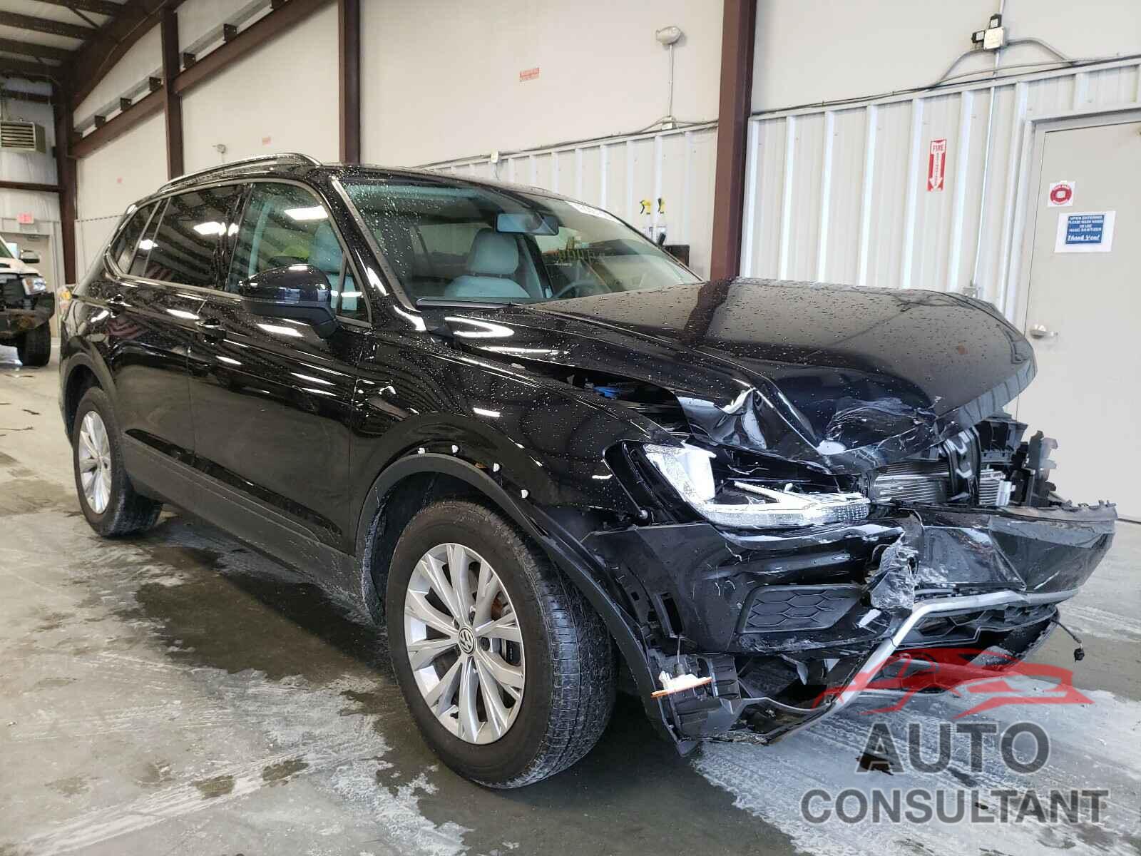 VOLKSWAGEN TIGUAN 2019 - 3VV0B7AX6KM057853