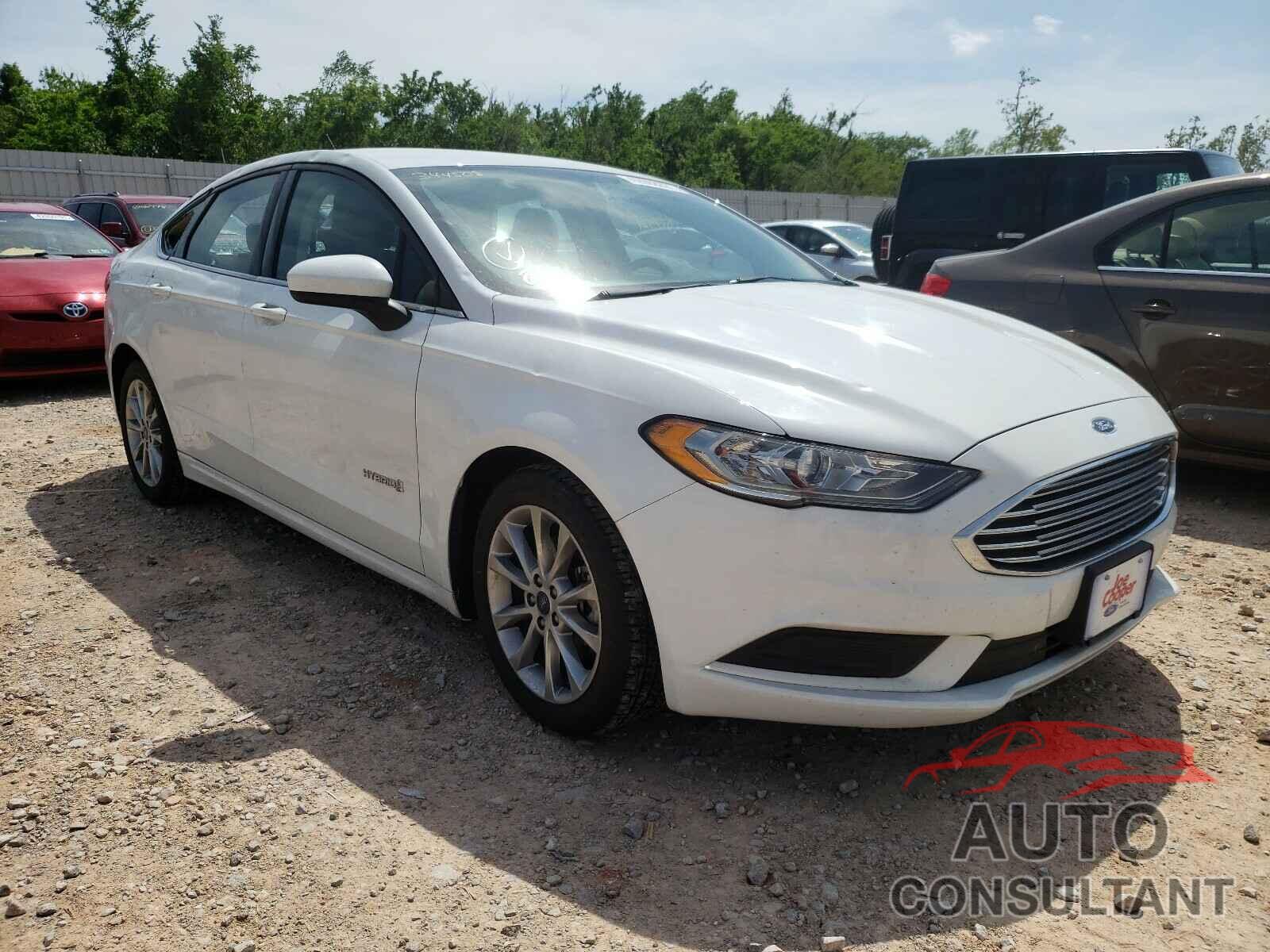 FORD FUSION 2017 - 3FA6P0LU3HR344508