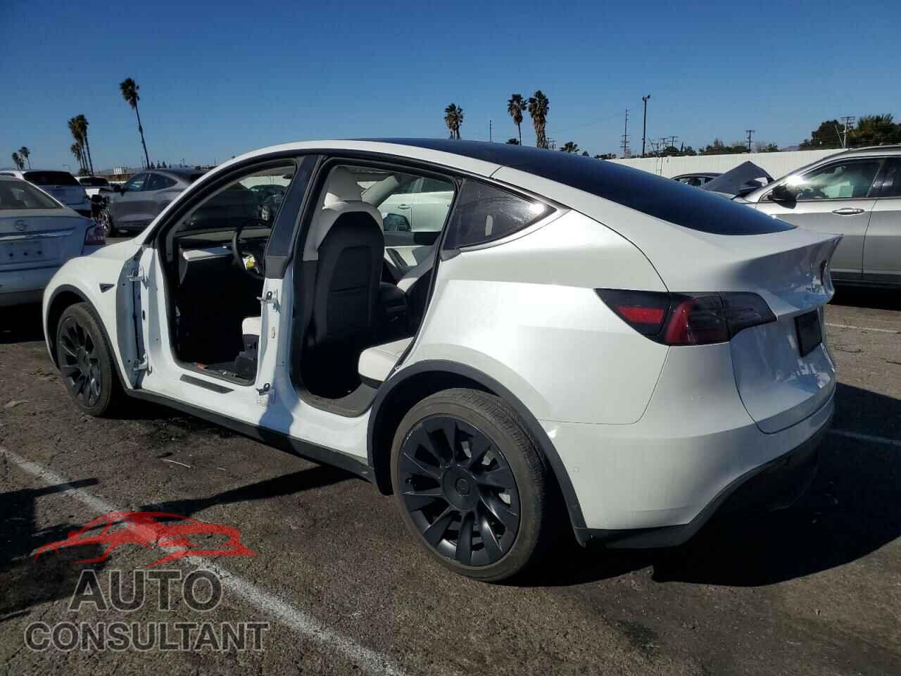 TESLA MODEL Y 2022 - 7SAYGDEE2NF446320