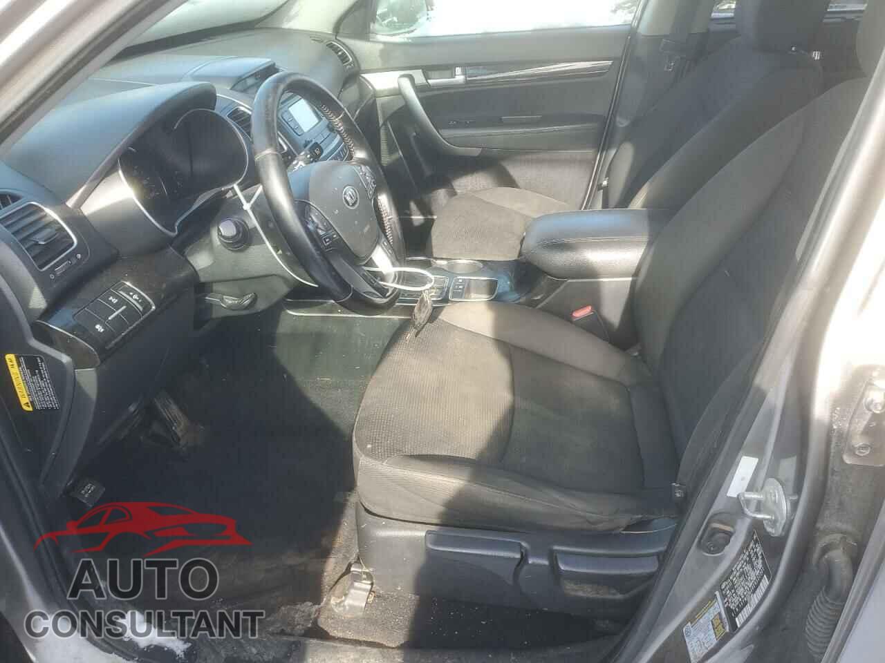 KIA SORENTO 2014 - 5XYKTCA66EG522301