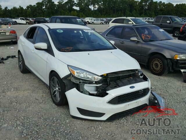 FORD FOCUS 2015 - 1FADP3F22FL263336