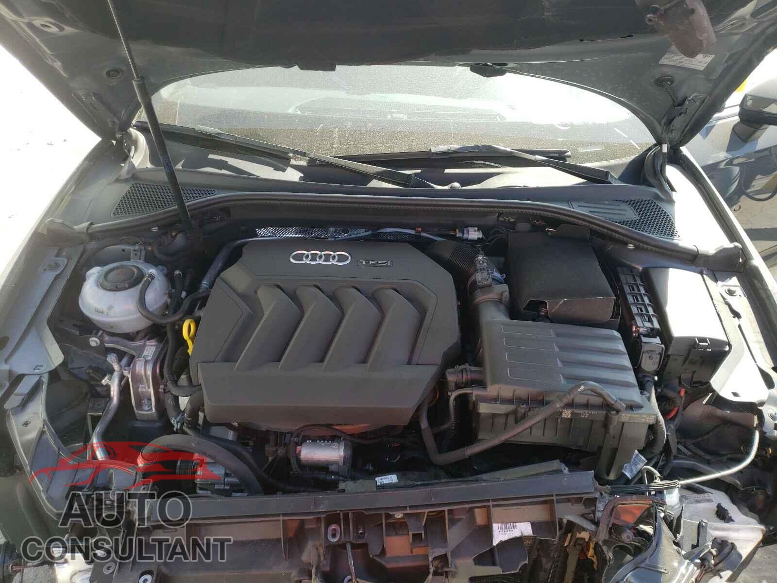 AUDI A3 2018 - WAU5ULFF8J1020934