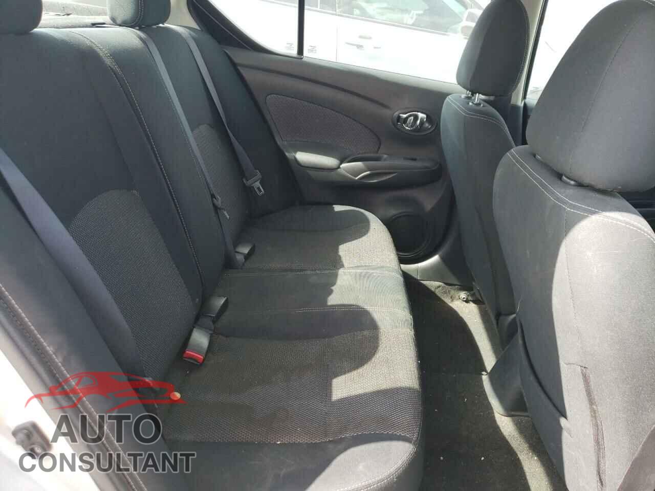 NISSAN VERSA 2016 - 3N1CN7AP4GL819841