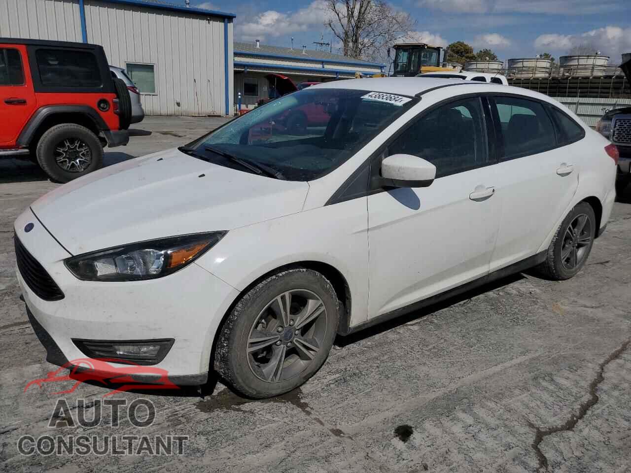 FORD FOCUS 2018 - 1FADP3FE8JL230182