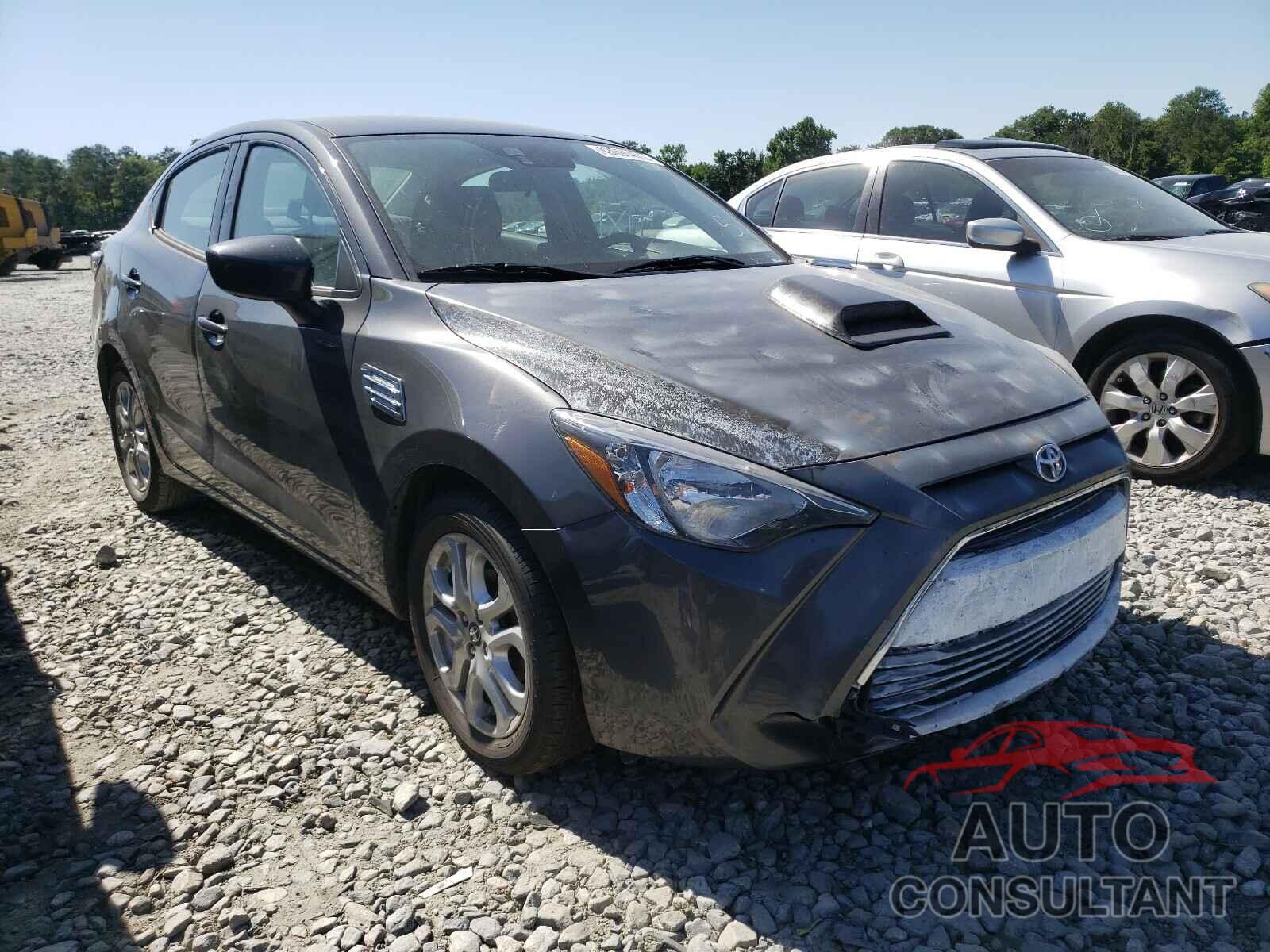 TOYOTA YARIS 2018 - 3MYDLBYVXJY310167