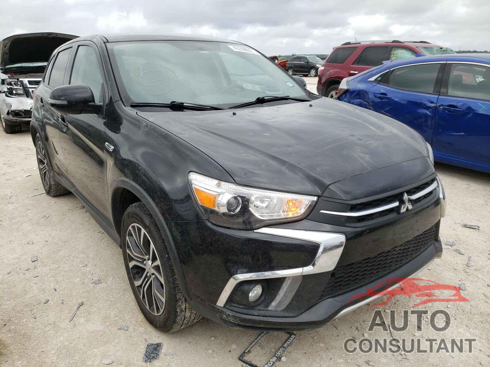 MITSUBISHI OUTLANDER 2019 - JA4AP4AU8KU011343