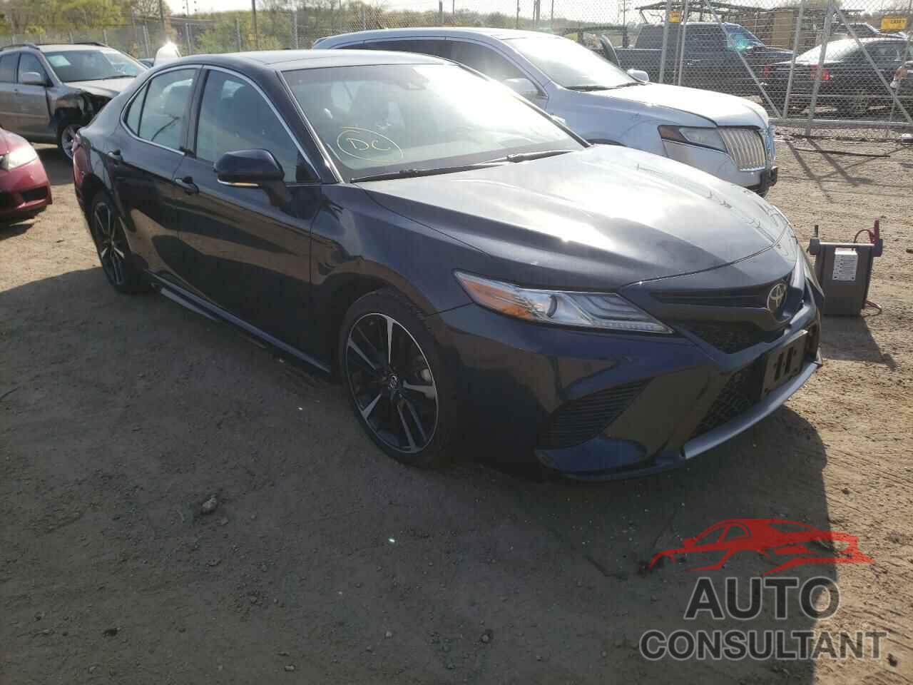 TOYOTA CAMRY 2018 - 4T1BZ1HK1JU500491
