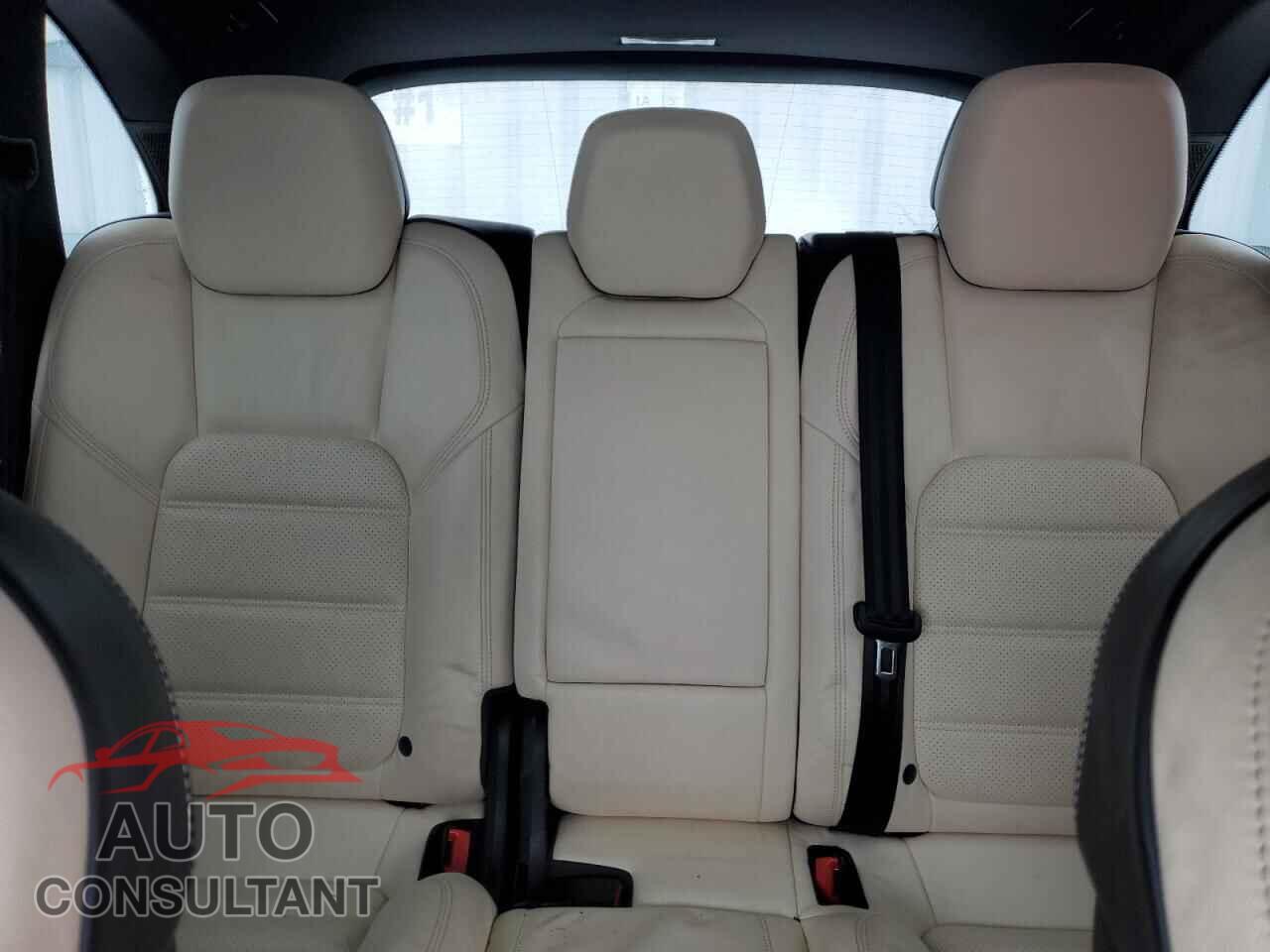 PORSCHE CAYENNE 2016 - WP1AE2A20GLA60675