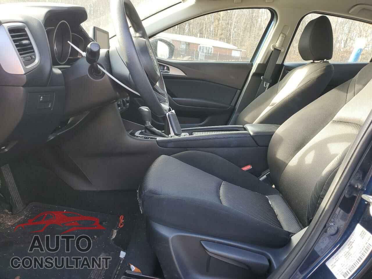 MAZDA 3 2017 - 3MZBN1U77HM150488