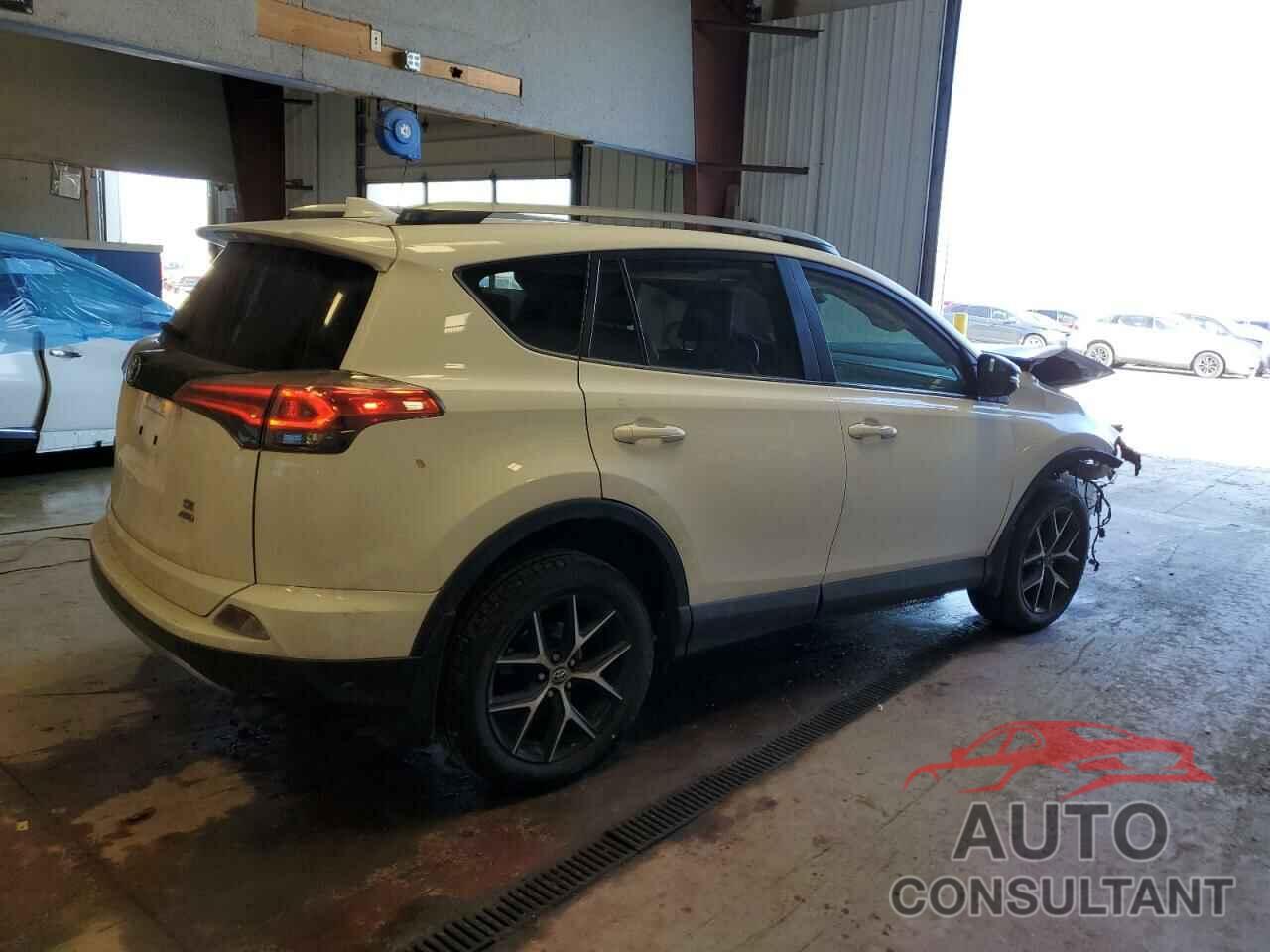 TOYOTA RAV4 2017 - JTMJFREV5HJ715261