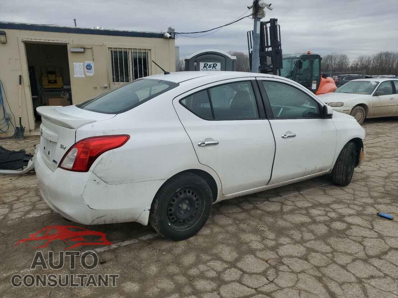 NISSAN VERSA 2014 - 3N1CN7AP4EL827984