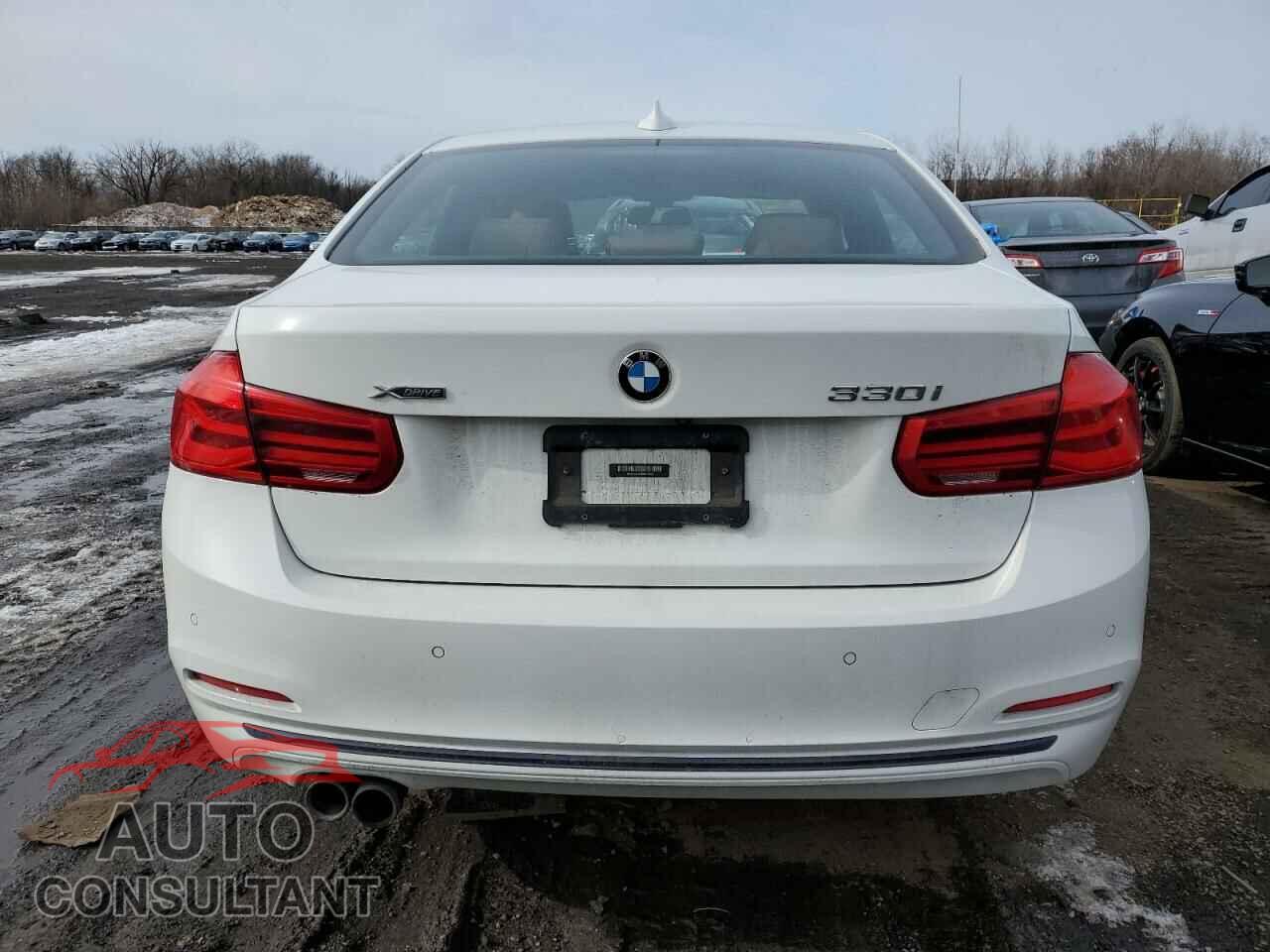 BMW 3 SERIES 2017 - WBA8D9C56HK677862