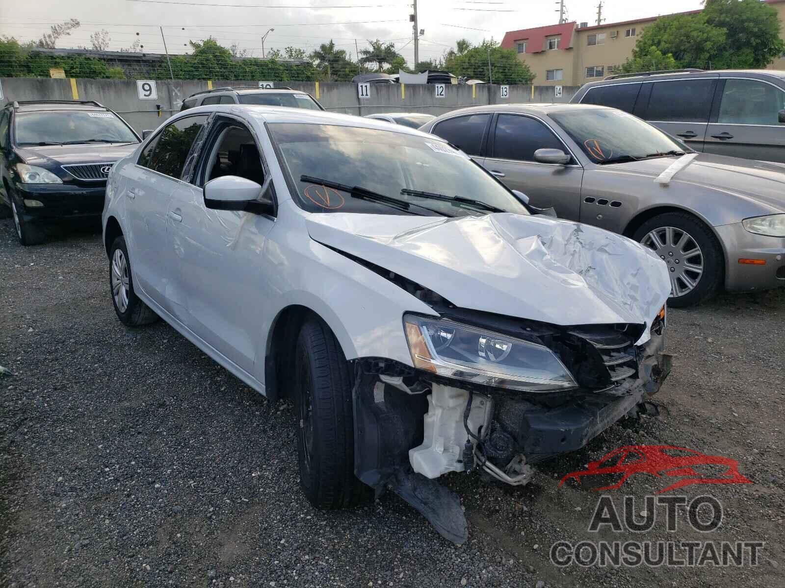 VOLKSWAGEN JETTA 2017 - 3VW167AJ7HM320005