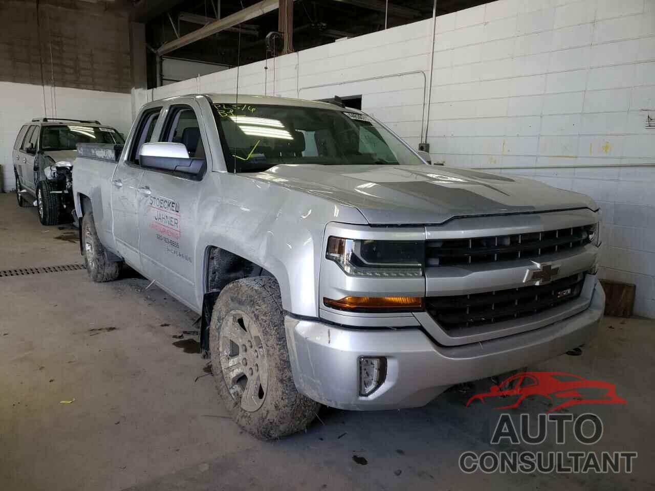 CHEVROLET SILVERADO 2017 - 1GCVKREC4HZ146173