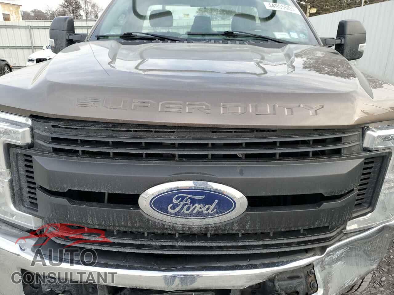 FORD F250 2017 - 1FTBF2B64HEE77596