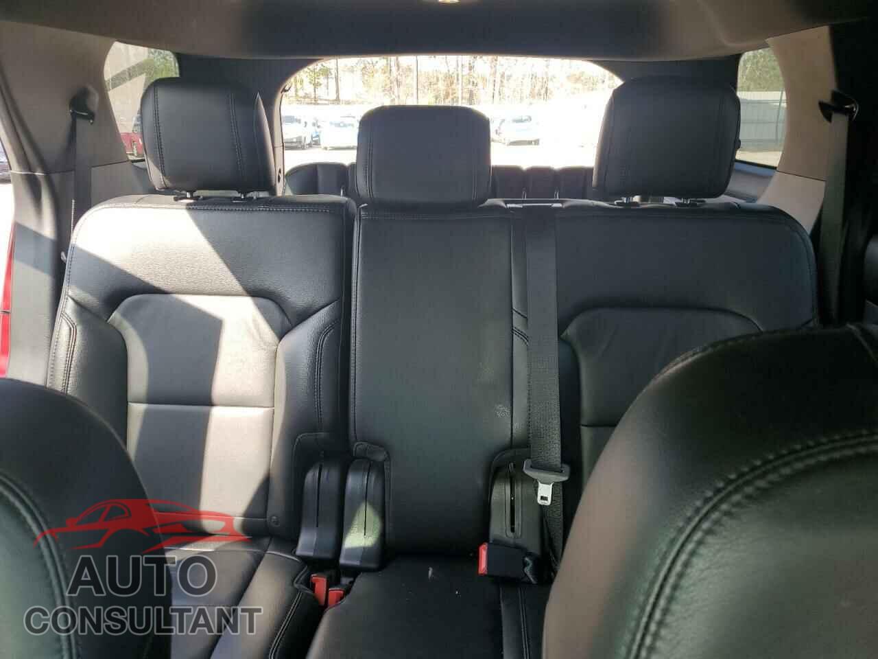 FORD EXPLORER 2017 - 1FM5K7D81HGD34741