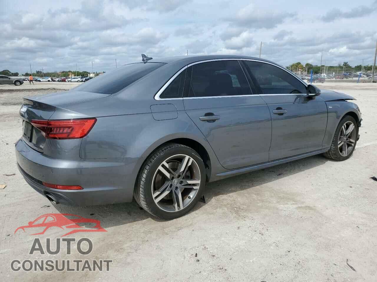 AUDI A4 2017 - WAULNAF46HN046104