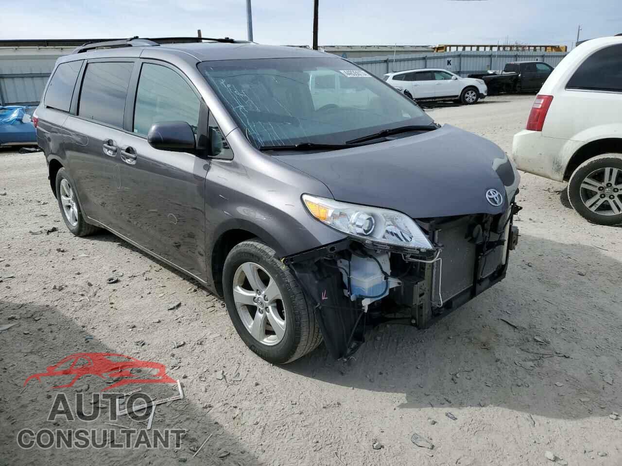 TOYOTA SIENNA 2017 - 5TDKZ3DC6HS873751