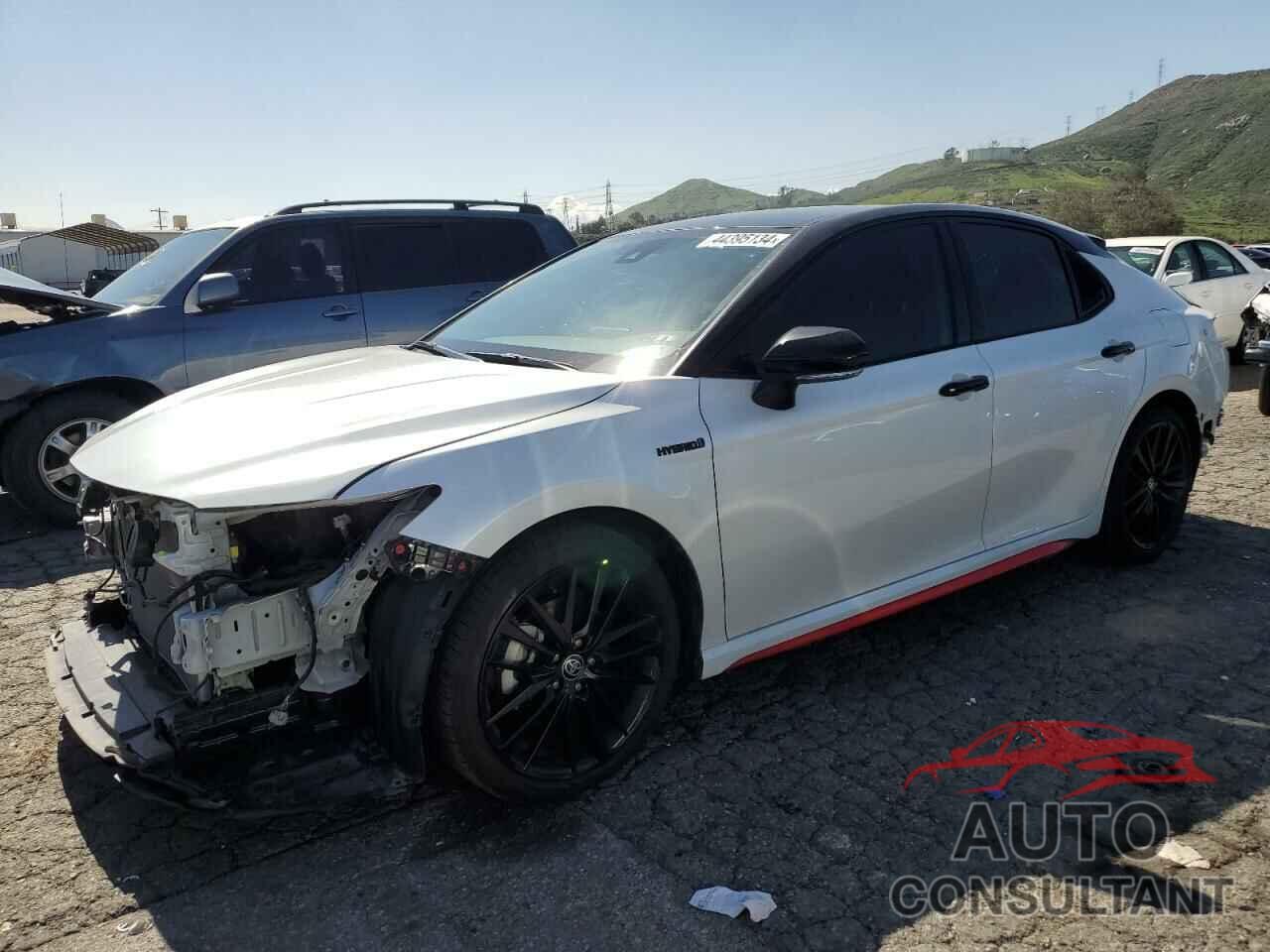 TOYOTA CAMRY 2021 - 4T1K31AK2MU029080