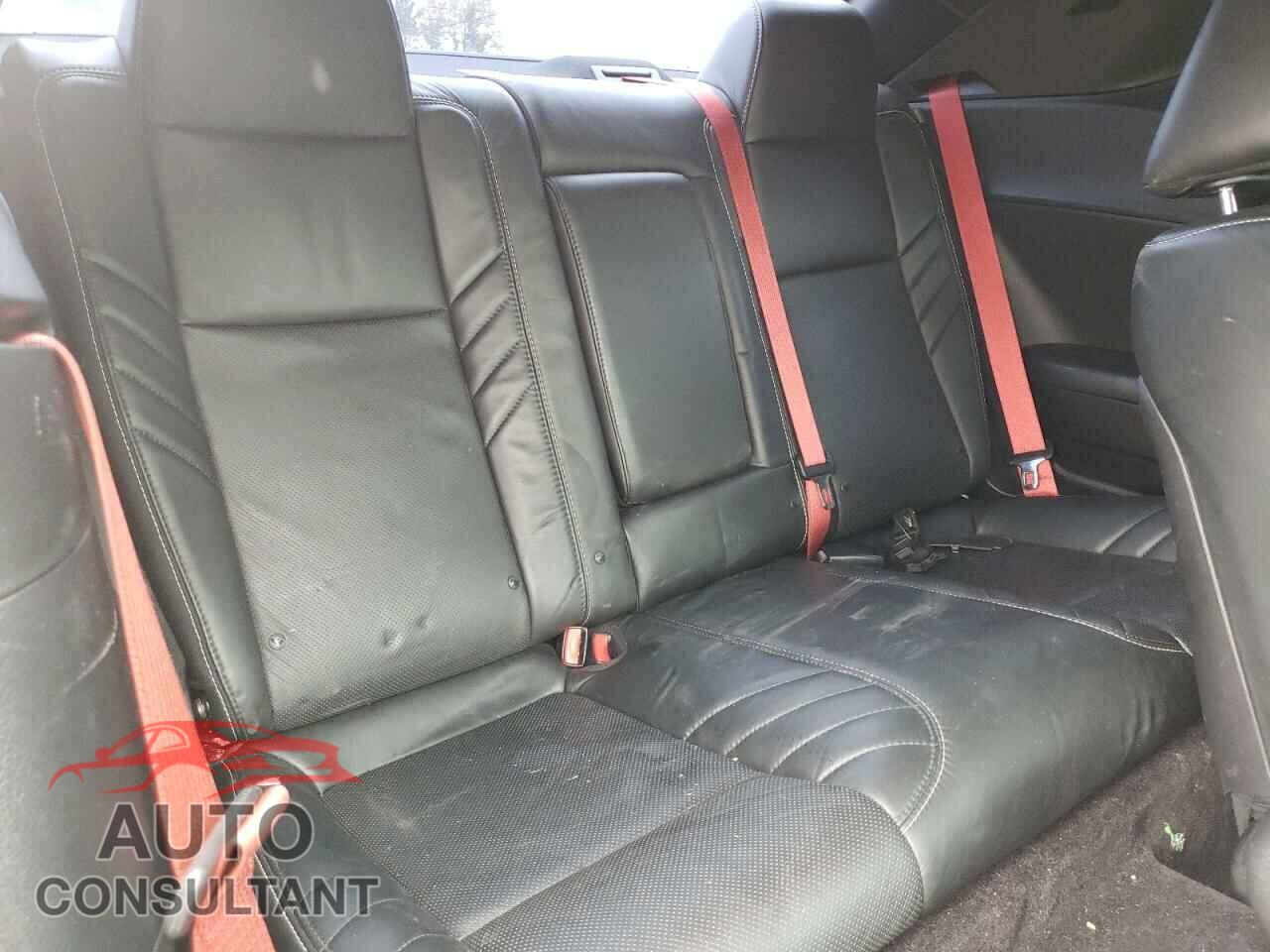 DODGE CHALLENGER 2018 - 2C3CDZC94JH327549
