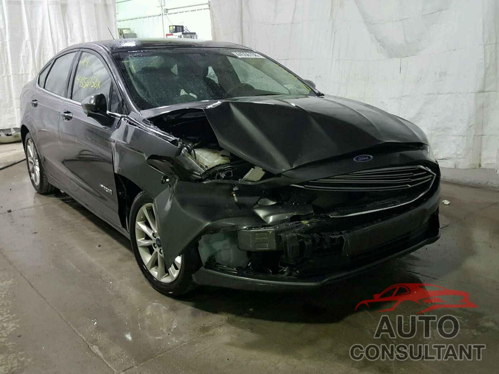 FORD FUSION 2017 - 3FA6P0LU8HR117170